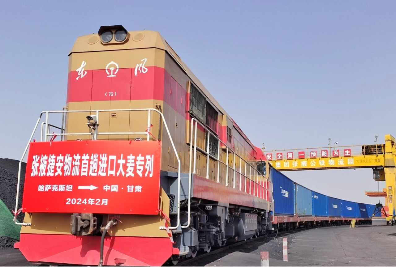 202511031762137501992579.jpg 263150eb151628963179b565282f9466.jpg